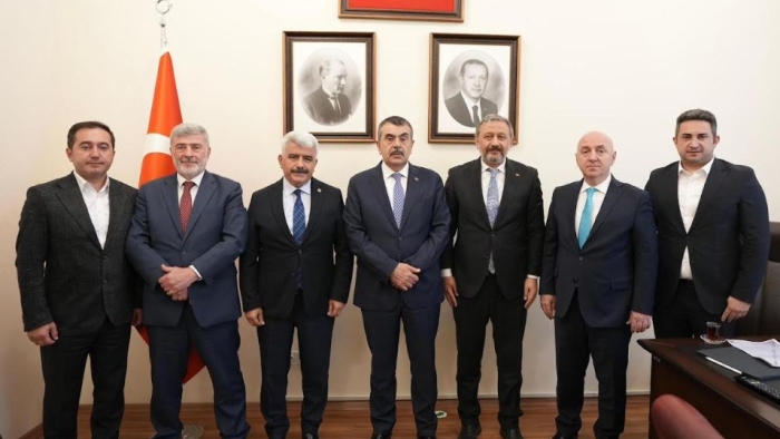 BAŞKAN MUZAFFER BIYIK, ANKARA’DAN YİNE MÜJDEYLE DÖNDÜ